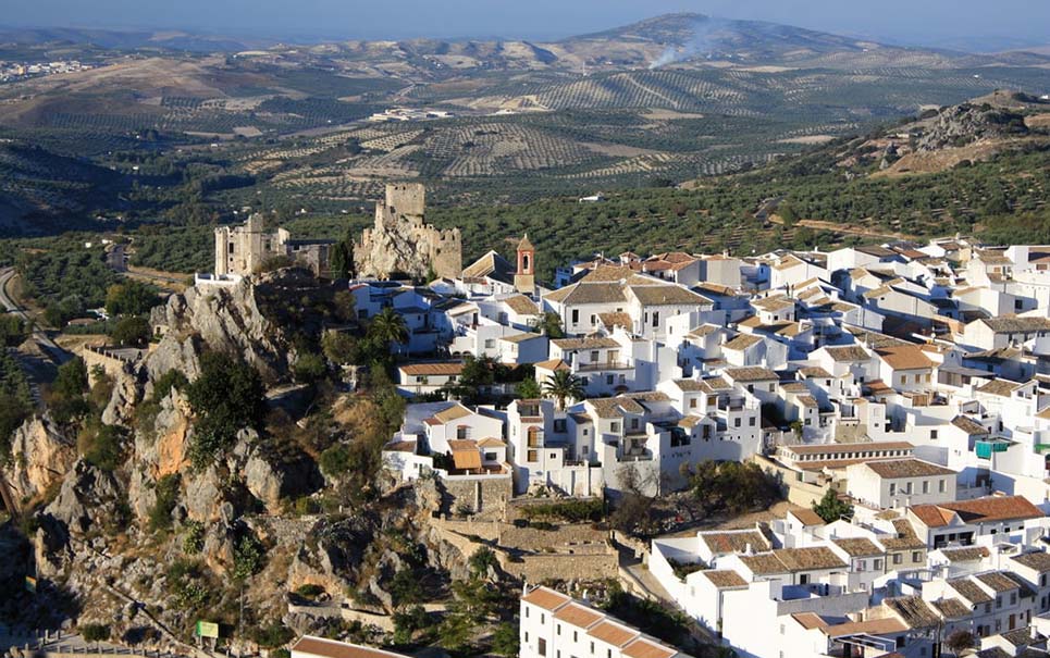 Cordoba : Entre Histoire Culturelle et Beautés des Sierras